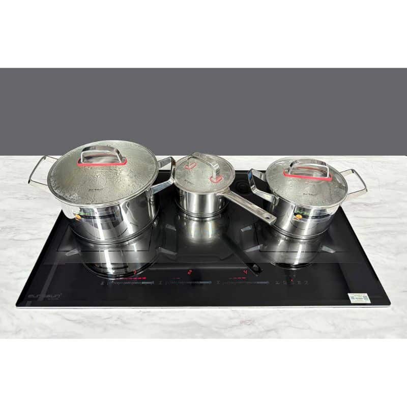 Bếp từ Eurosun EU-T396PRO sở hữu 3 vùng bếp nấu Bếp từ Eurosun EU-T396PRO sở hữu 3 vùng bếp nấu