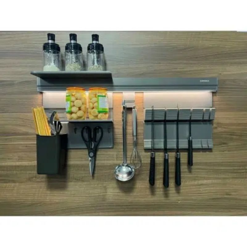 Hình ảnh giá treo ngoài có đèn led Eurogold EVM700 Hình ảnh giá treo ngoài có đèn led Eurogold EVM700