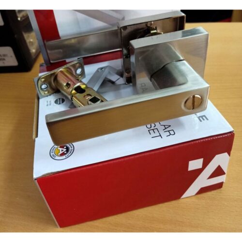 anh thuc te khoa tay nam gat cua wc hafele diy 499 63 973